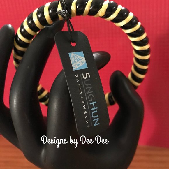 5/$20🔥NWT Bangle Bracelet🔥Bundle Special  Price - Picture 2 of 3